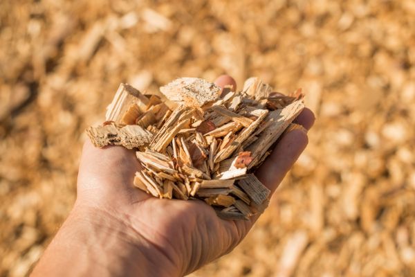Wood Chips Spreading in Sioux Falls