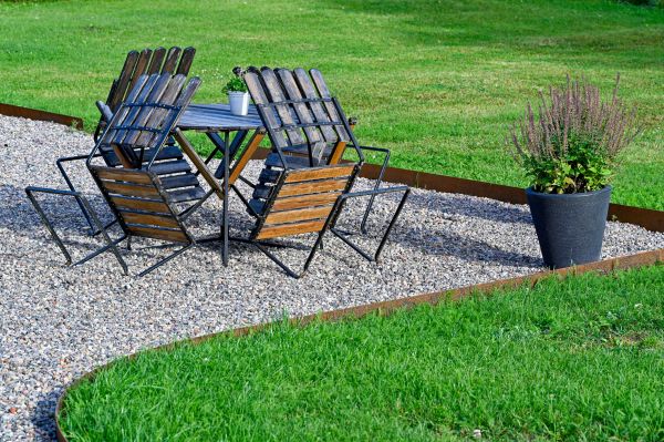 Metal Edging Installation in Sioux Falls