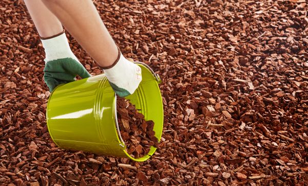 Wood Chip Landscaping in Sioux Falls