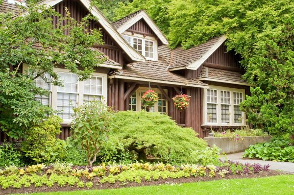 Log Home Landscaping in Sioux Falls